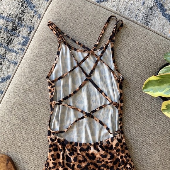 Animal print strappy mini dress - Picture 5 of 8